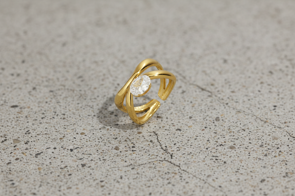 Stylish minimalist women's stainless steel ring with zirconium. Adjustable, hypoallergenic, and perfect for everyday use.
